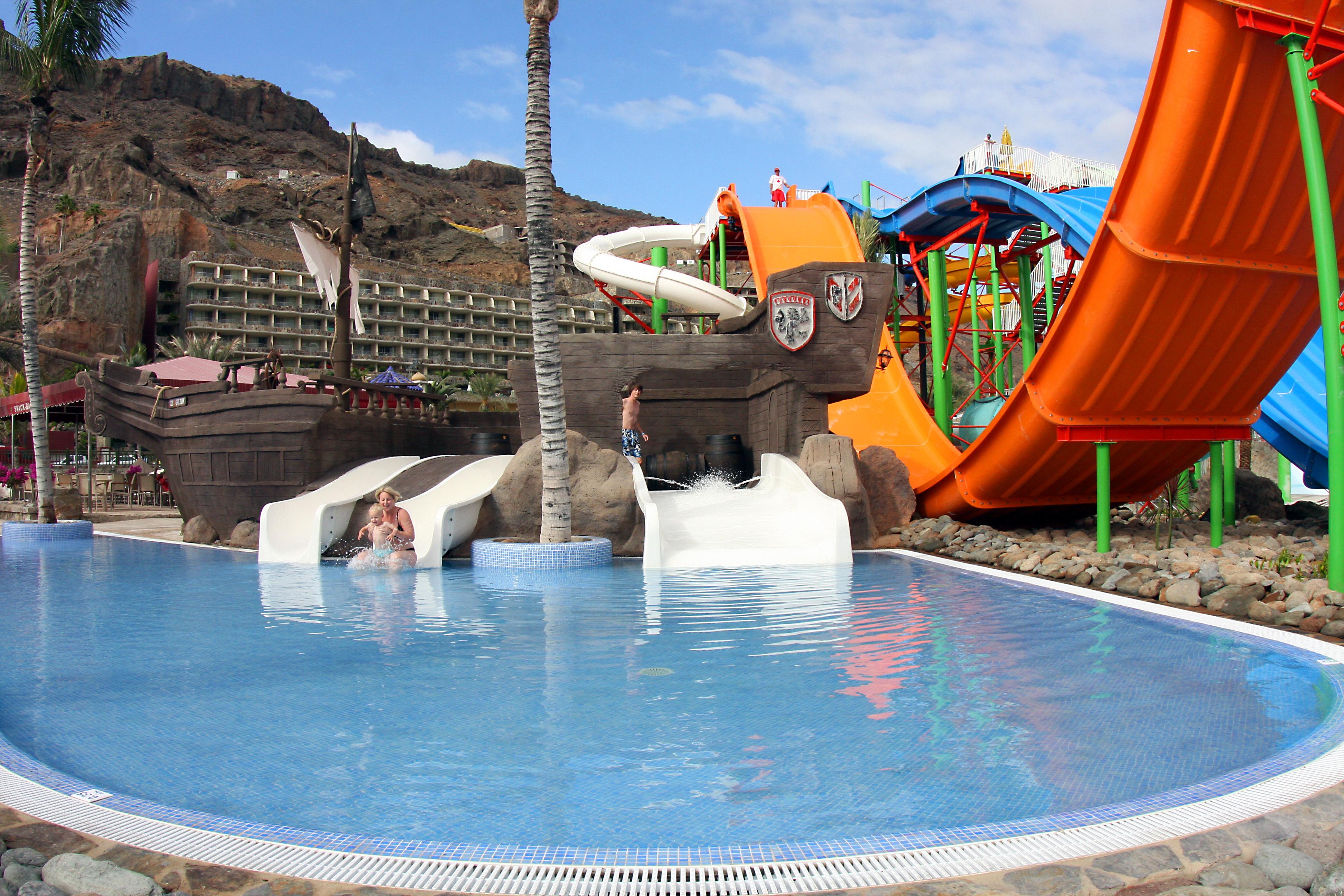 Hotel Livvo Lago Taurito & Aquapark Экстерьер фото