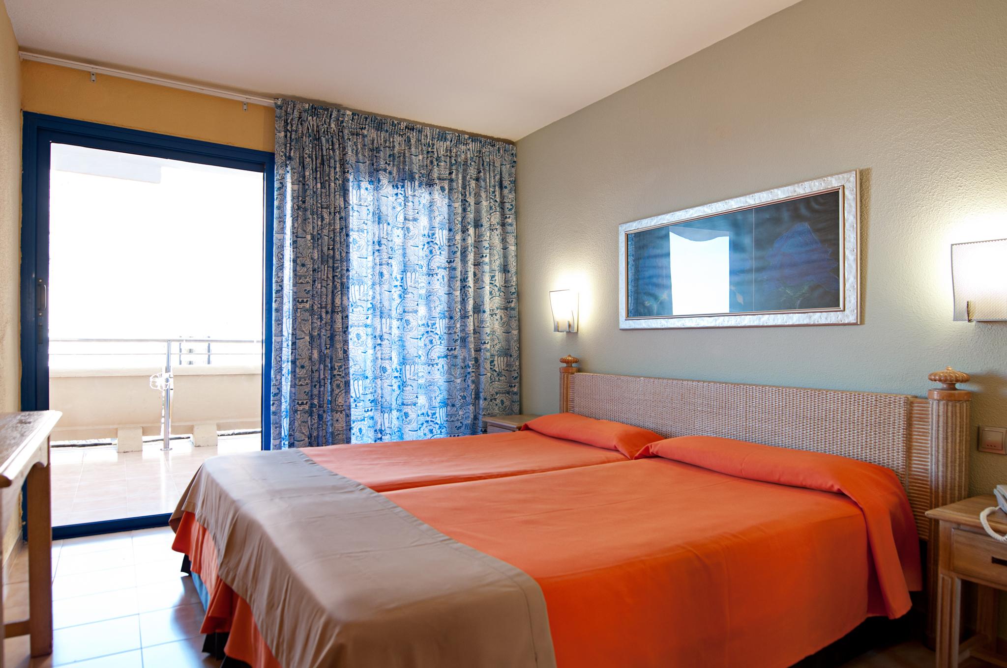 Hotel Livvo Lago Taurito & Aquapark Экстерьер фото