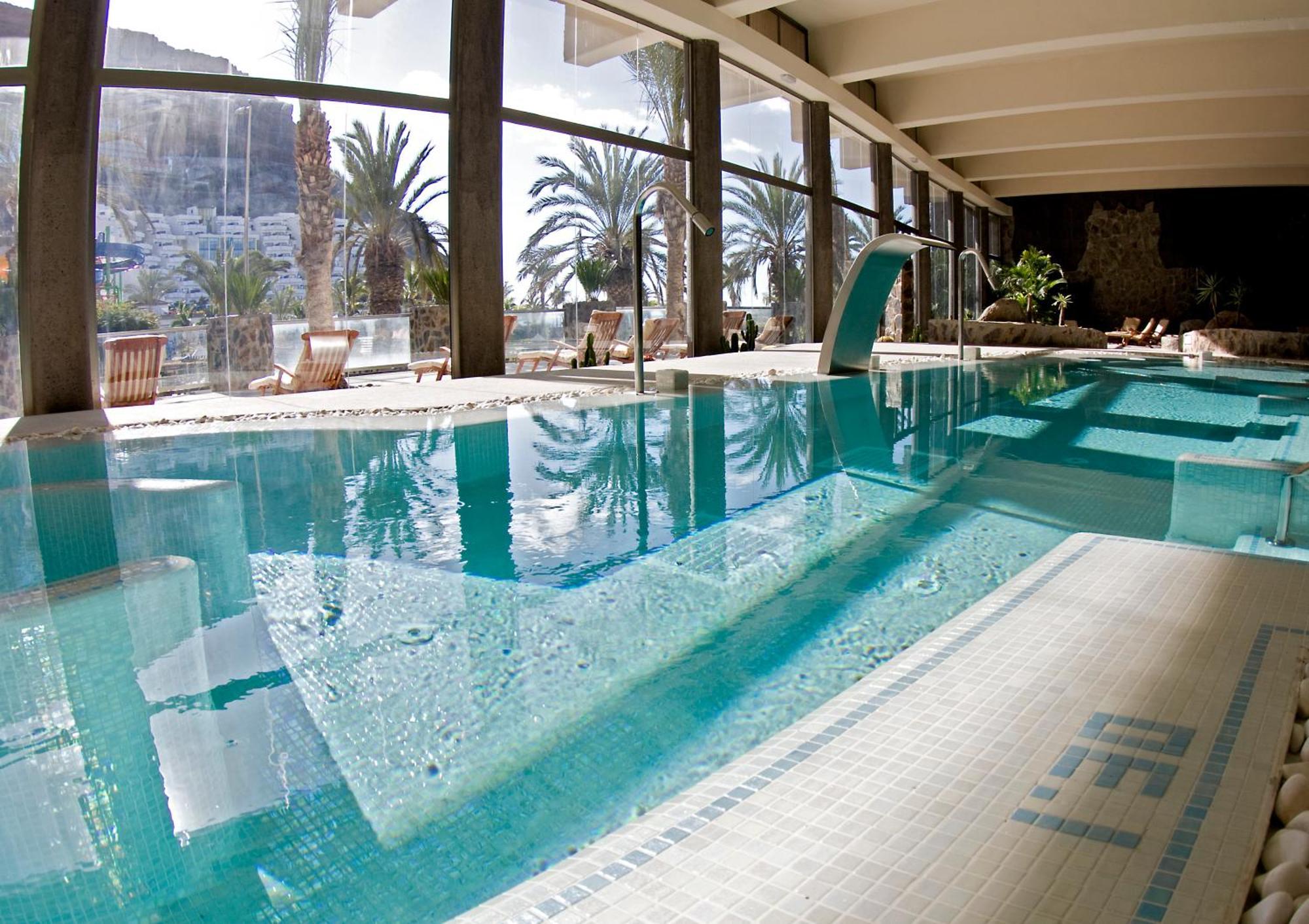 Hotel Livvo Lago Taurito & Aquapark Экстерьер фото